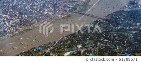 Aerial view of Carnafri River in Chittagong, Bangladesh Aerial view of Carnafri River in Chittagong, Bangladesh 61289671