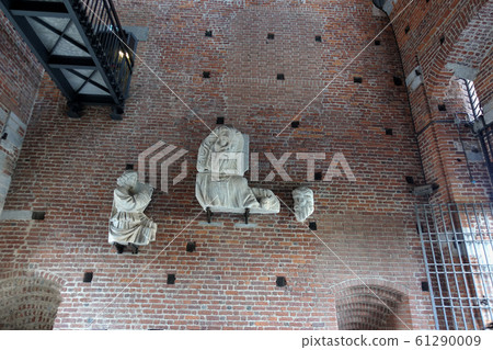 Milan Sforzesco castle 61290009