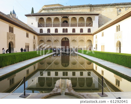 Ayanees庭院 61292041