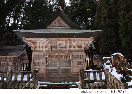 Amamiya Miyamine Suwa Shrine (Amuri Minami Minakata Sawajinja) @ Hakuba Village, Nagano Prefecture Amamiya Miyamine Suwa Shrine (Amuri Minami Minakata Sawajinja) @ Hakuba Village, Nagano Prefecture 61292584