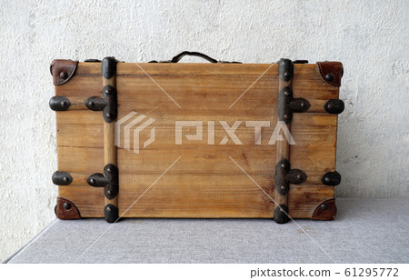 Old suitcase. travel bag vintage style Old suitcase. travel bag vintage style 61295772