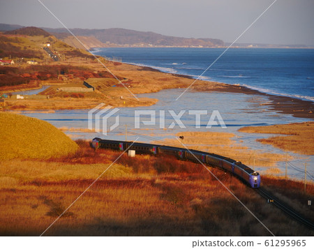 Nemuro Main Line Kiha 283 Series Super Sky Nemuro Main Line Kiha 283 Series Super Sky 61295965