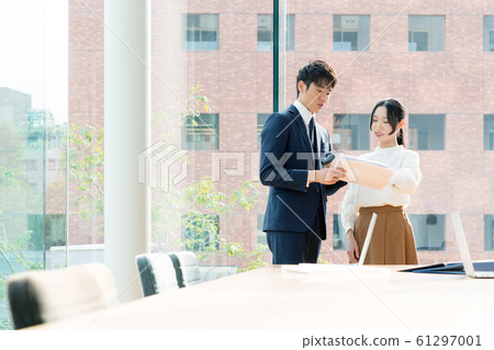 商業場景辦公室拍攝合作“近畿大學” 商業場景辦公室拍攝合作“近畿大學” 61297001