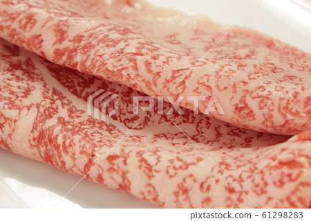 Japanese black beef sirloin slice sukiyaki for shabu-shabu 61298283