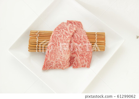 日本黑牛肉和烤肉三角片 61299062