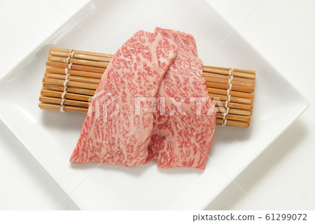 Wagyu Tomosankaku 61299072
