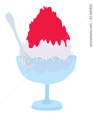 草莓味刨冰放在玻璃碗中 61300983