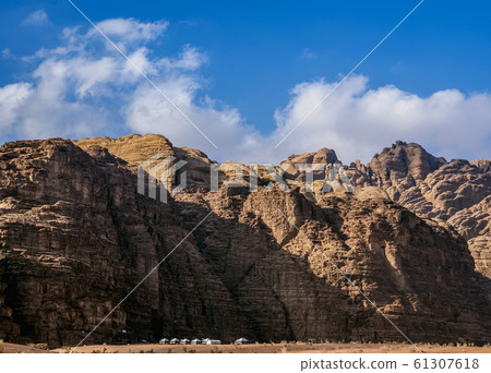 Wadi Rum Desert in Jordan Wadi Rum Desert in Jordan 61307618