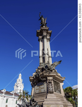 Independence Square in Quito, Ecuador Independence Square in Quito, Ecuador 61308043