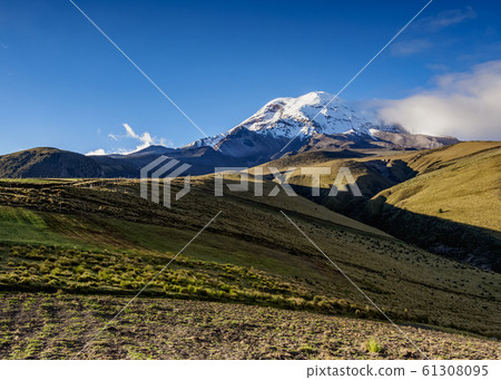 Chimborazo Volcano in Ecuador Chimborazo Volcano in Ecuador 61308095