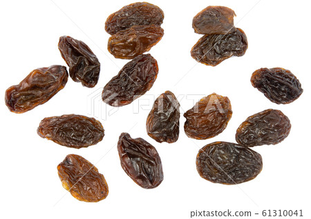Raisins isolated on white background with clipping 61310041
