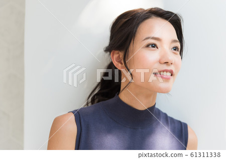 Beautiful woman white background Beautiful woman white background 61311338