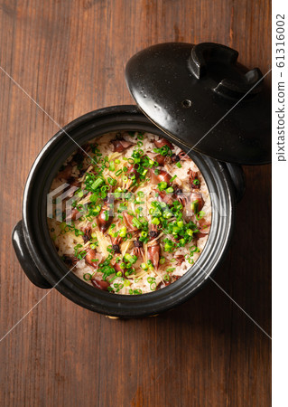 Grilled firefly squid rice 61316002