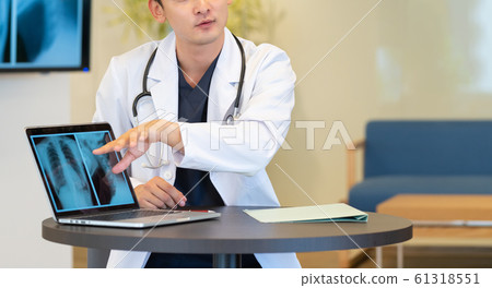 體檢醫生醫院諮詢形象 61318551