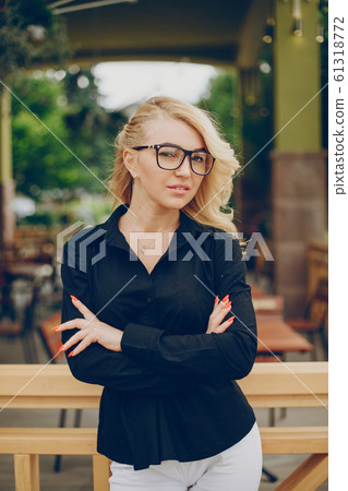 businesswoman in a city businesswoman in a city 61318772