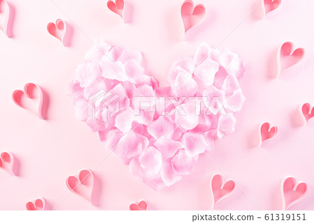 Love and Valentine's day concept. 61319151