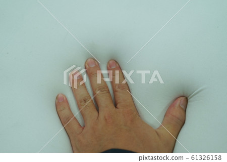 Hand to check cushioning Hand to check cushioning 61326158