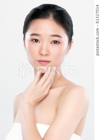 Beautiful Young Asian Woman with Clean Fresh Skin, Beautiful Young Asian Woman with Clean Fresh Skin, 61327014