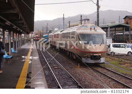KTR001 Tango Explorer standing at Nishi Maizuru Station KTR001 Tango Explorer standing at Nishi Maizuru Station 61332174