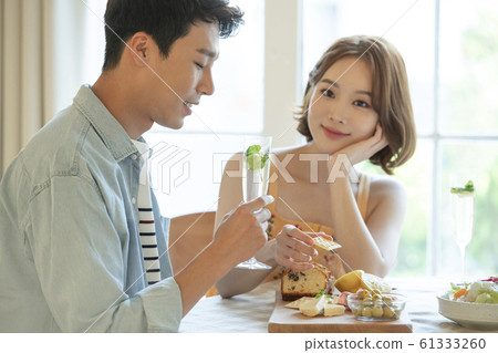 Man cooking Man cooking 61333260