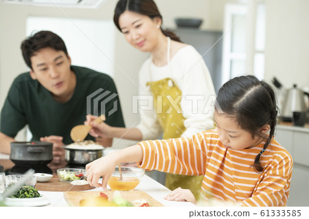 Family meal Family meal 61333585