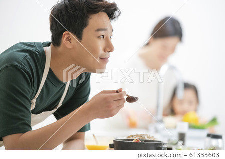 Family meal Family meal 61333603