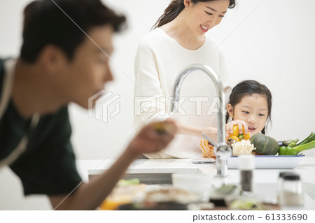 Family meal Family meal 61333690