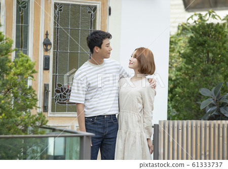 Couple family Couple family 61333737
