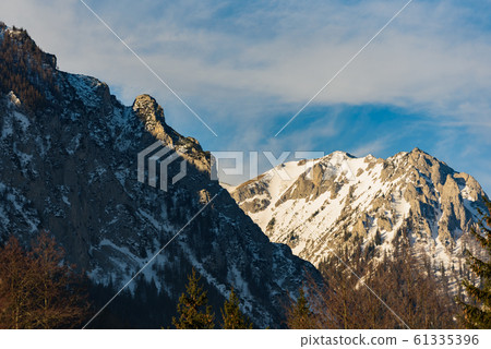 Peaceful mountain view of Hochschwab mountains 61335396
