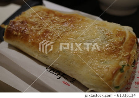 Taiwanese delicious food 61336134