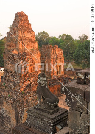  Prelupe Ruins Angkor Wat Ruins Sunset Siem Reap World Heritage Cambodia Tourist Destinations Overseas Travel 61336916
