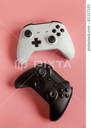 Cyberspace symbol. White and black two joystick Cyberspace symbol. White and black two joystick 61337105
