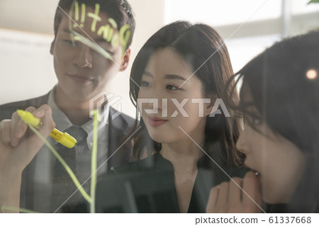 商務會議板 61337668