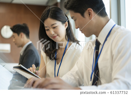 Business men and women office Business men and women office 61337732