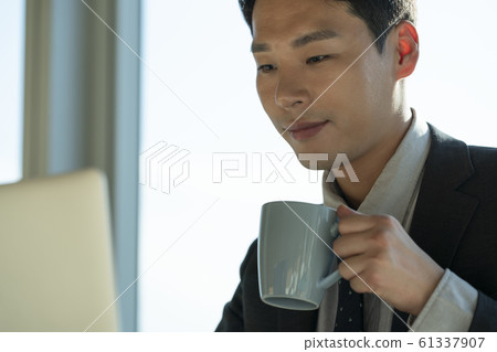 Business man Business man 61337907