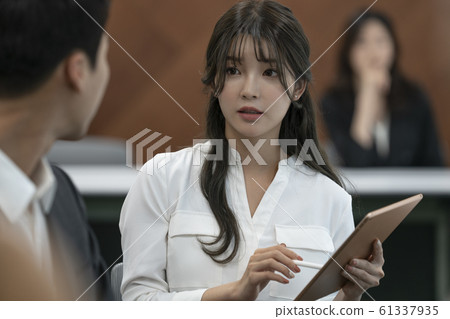Business seminar presentation Business seminar presentation 61337935