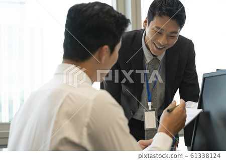 Business man sales 61338124