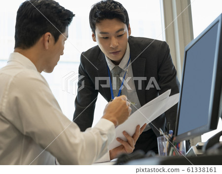 Business man sales 61338161