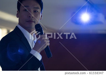 商業研討會演講 61338347