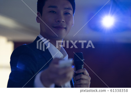 商業研討會演講 61338358