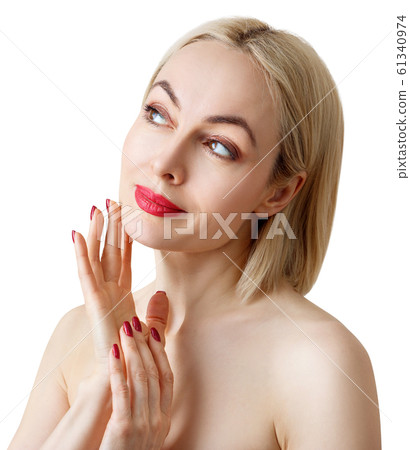 Beautiful mature woman with healthy skin and bright make-up. 61340974