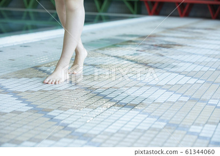 Women Athletes Sports Gym Pool Gym Swimming School Poolside Women Athletes Sports Gym Pool Gym Swimming School Poolside 61344060