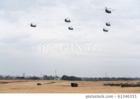 大型運輸直升機CH-47J / JA Chinook 61346355