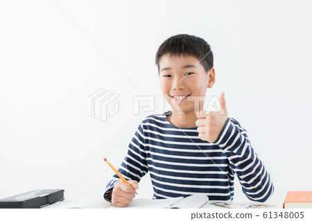 小學男孩 小學男孩 61348005