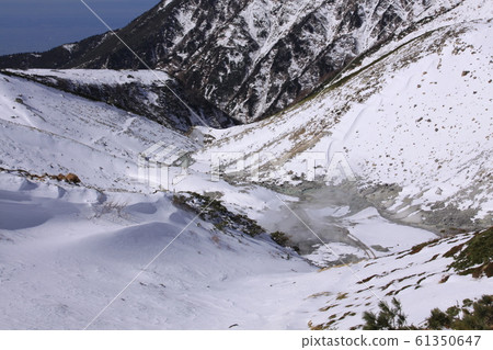Snow Tateyama (Jigokudani) Location: Murodo 61350647