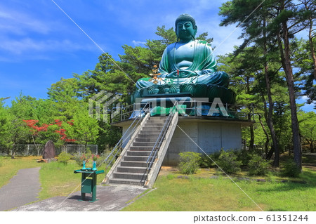 [石川縣]天氣晴朗時能登長壽大佛 61351244