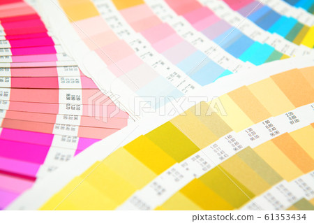 Many color charts spread in a fan shape. Color, colorful, design, coordinate, image 61353434