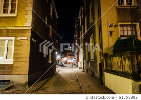 evening streets of old Gdansk, bridge over the main river, central tourist street 61355982