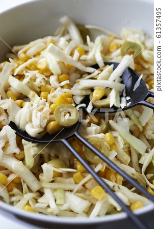 salad with cabbage and corn 61357495