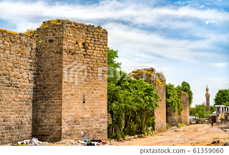 Walls of Diyarbakir Fortress in Turkey Walls of Diyarbakir Fortress in Turkey 61359060
